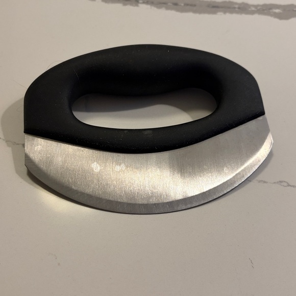 KitchenAid Black and Silver Mezzaluna knife - Picture 2 of 2